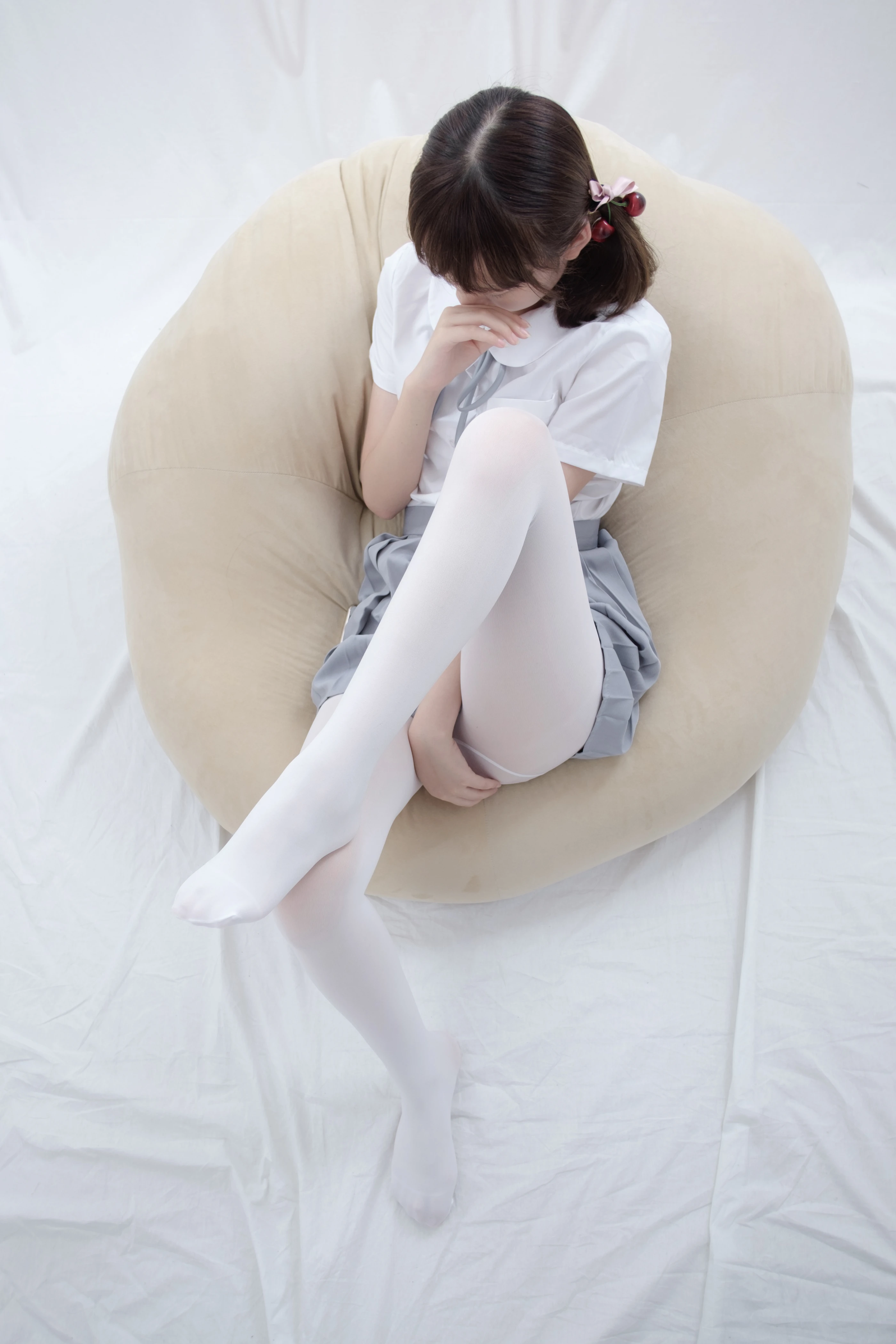 森萝财团 R15-025 [75P]插图3